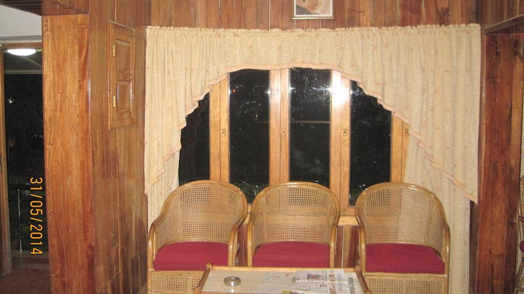 Hotel Poopada Munnar Esterno foto